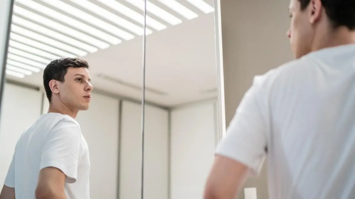 8 signs you're unhealthy on the inside — even if you look just fine