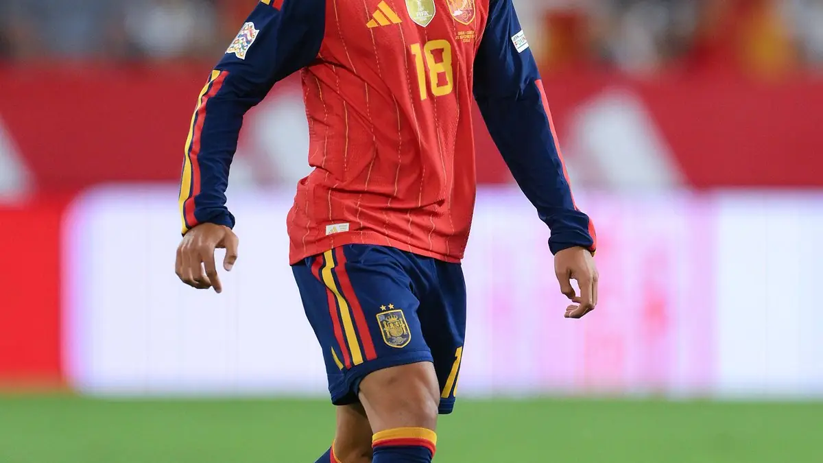 Arsenal: Spain reveal Martin Zubimendi injury 'worry' as Luis de la Fuente is forced into substitution
