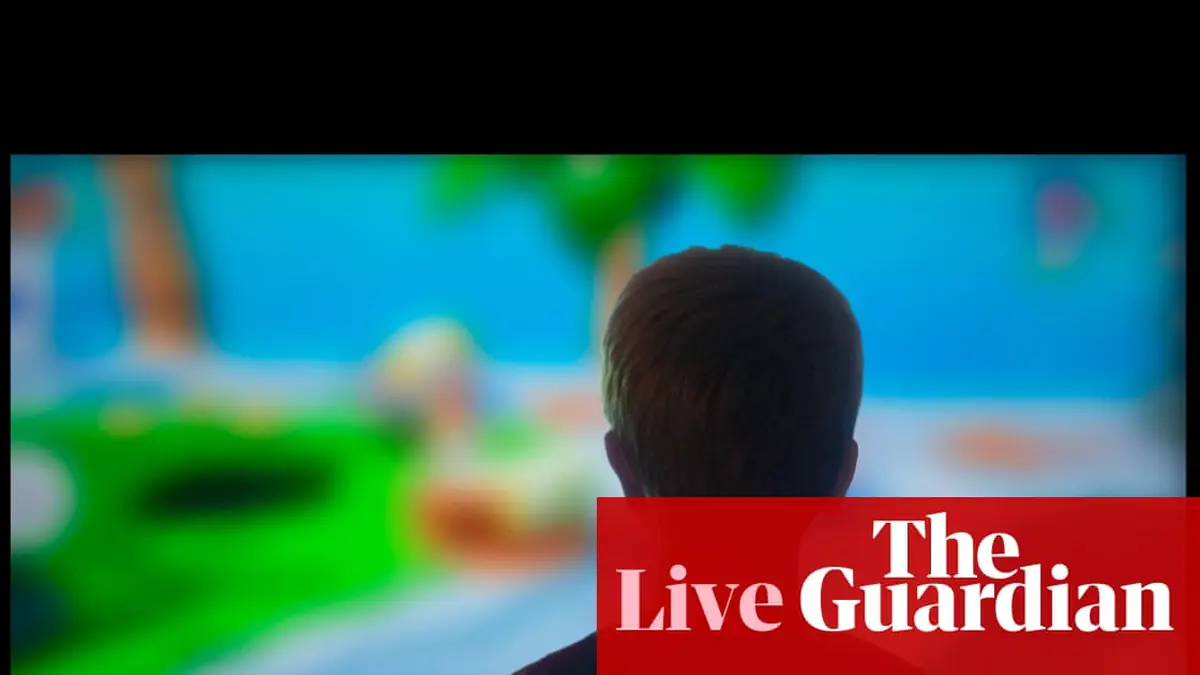 Australia news live: Union leader says PM ‘vastly underpaid’; Shoebridge pledges members will ‘have a say’ in