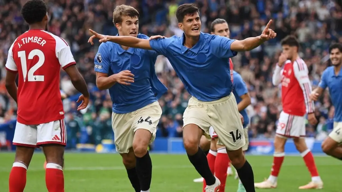 Brighton vs Arsenal LIVE: Premier League latest score with Seagulls humiliating Gunners
