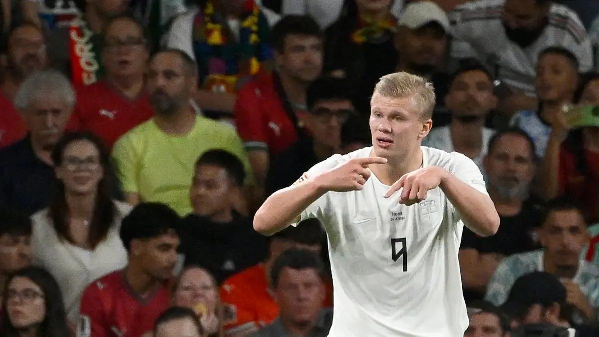 Man City dealt huge injury worry as Erling Haaland spotted limping on Norway duty