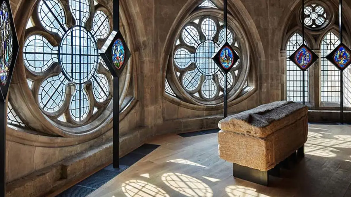 Mystery of Westminster Abbey skeleton 'solved'