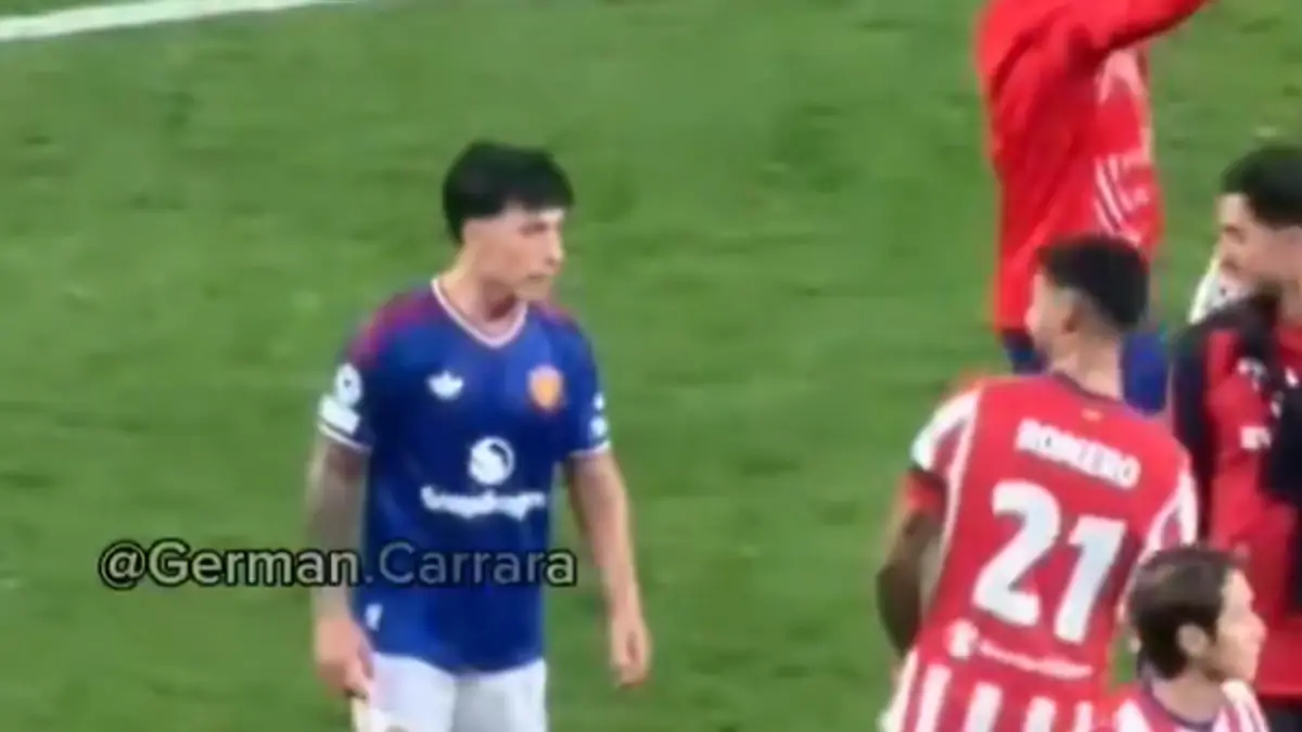 New Lisandro Martinez footage with Cristian Romero emerges before Man Utd outburst