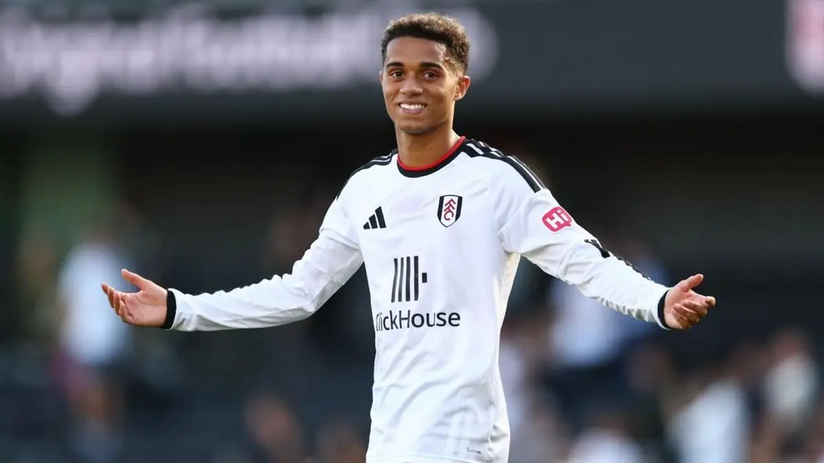 New Manchester United signing named as Premier League star’s hardest opponent