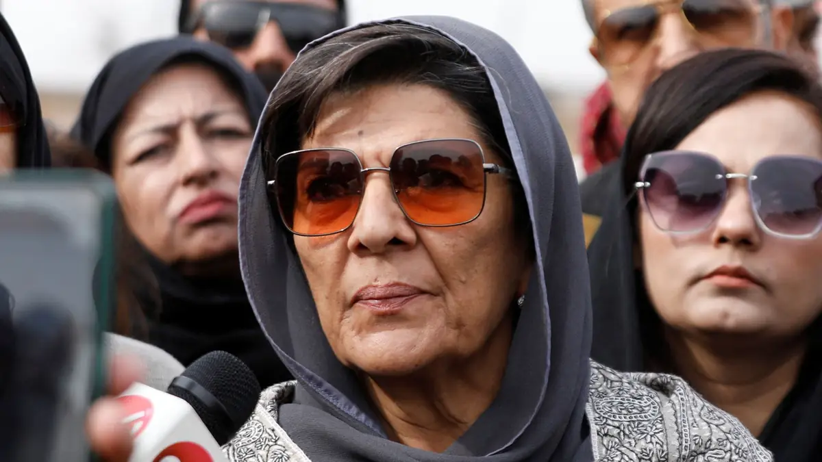 Police arrest Pakistan ex-PM Imran Khan's sister ahead of march